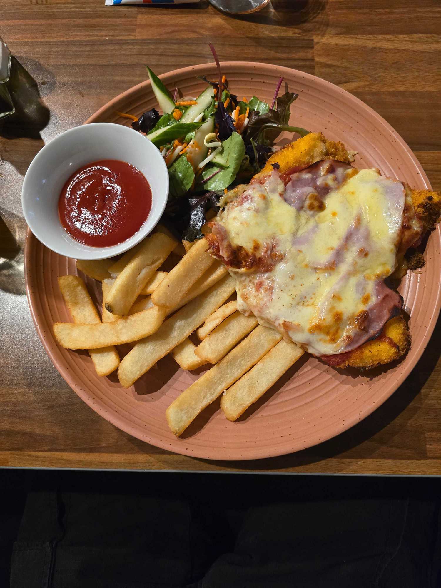 Parmigiana at Leonardoz
